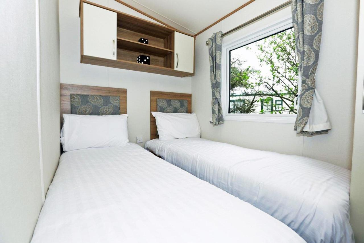 Golden Sands Holiday Park Kinmel Bay Экстерьер фото